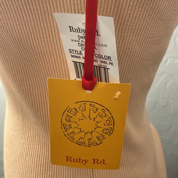 NEW🧡 Ruby Rd. Tank top - Picture 3 of 7